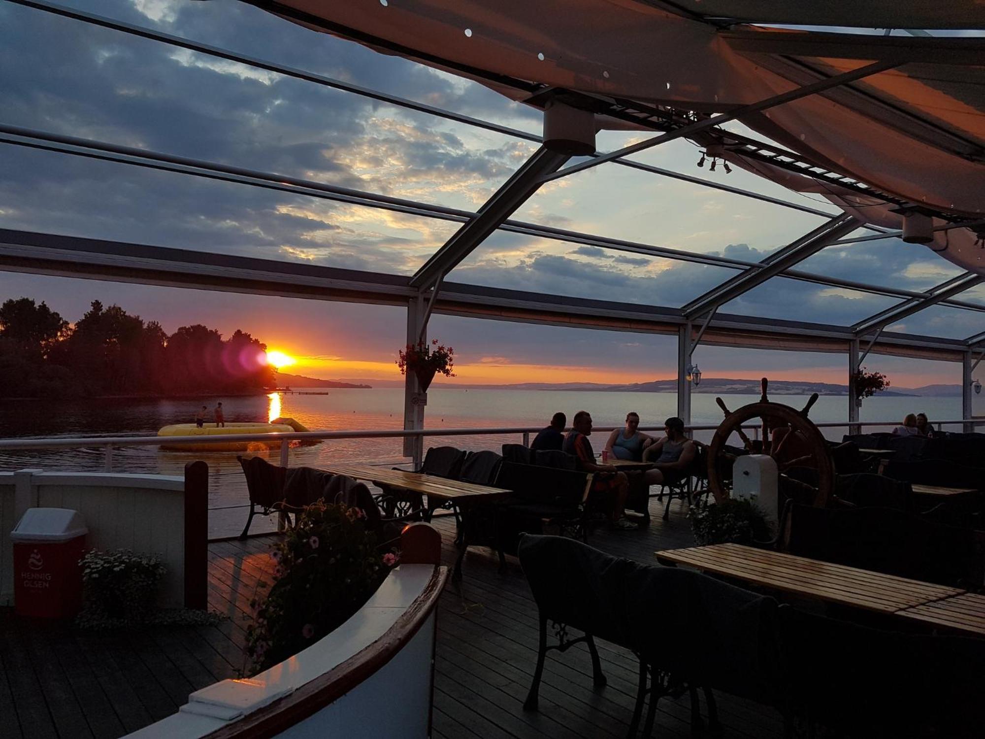 Idylliske Evjua Ved Mjosa Hotel Skreia Kültér fotó