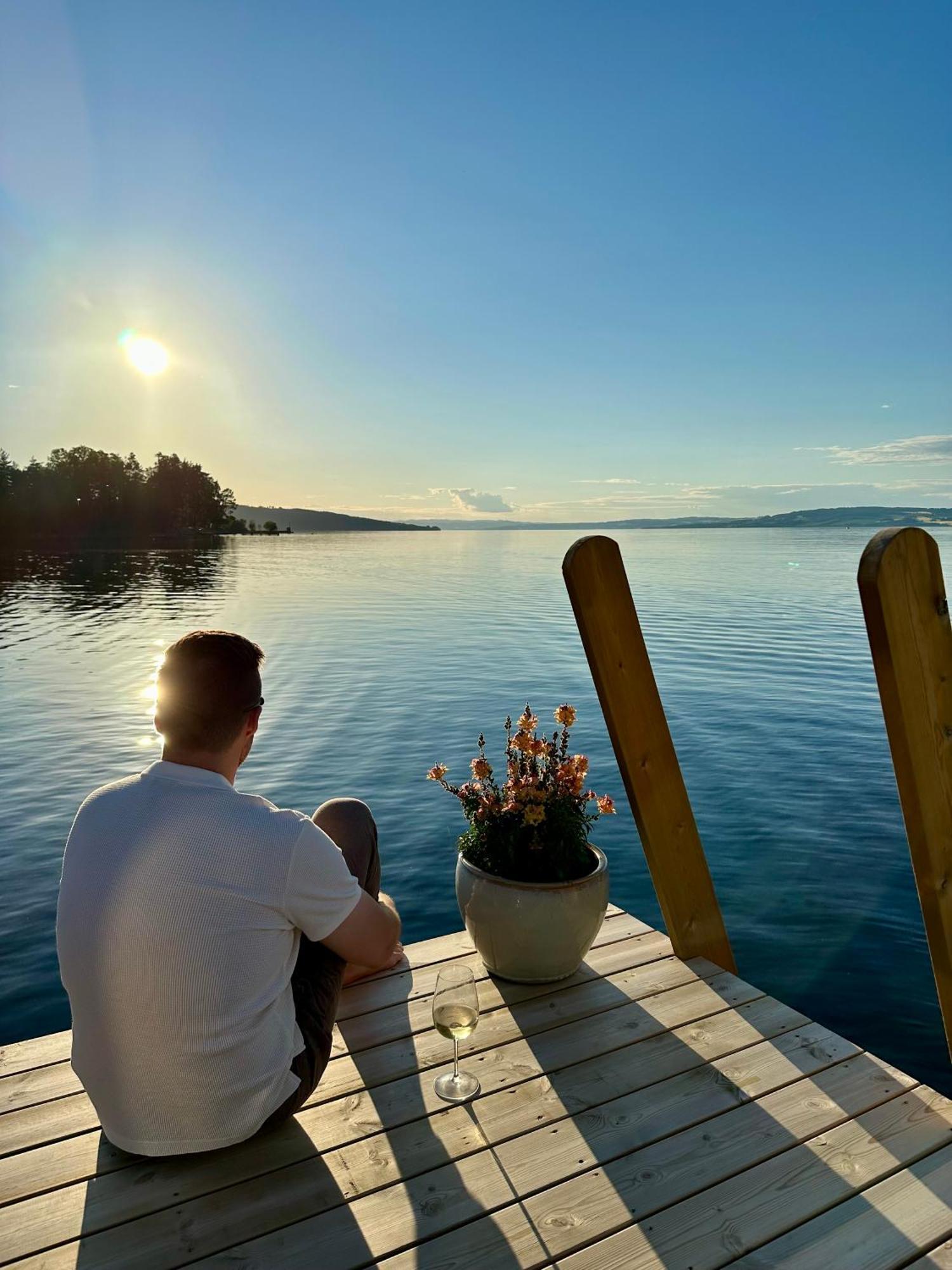 Idylliske Evjua Ved Mjosa Hotel Skreia Kültér fotó