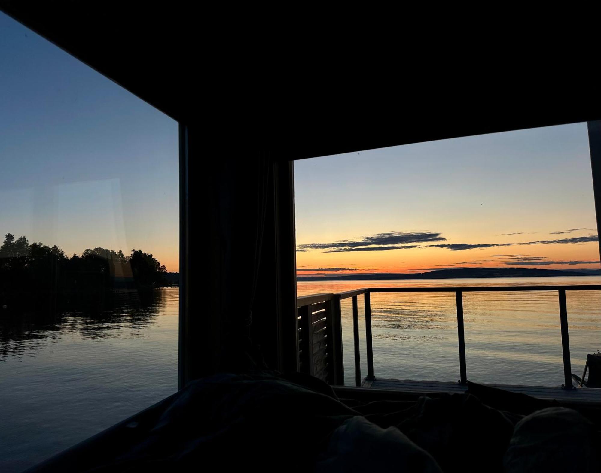 Idylliske Evjua Ved Mjosa Hotel Skreia Kültér fotó